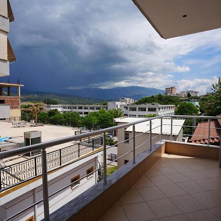 “Apheartment Gjirokastra” Apartman Kültér fotó