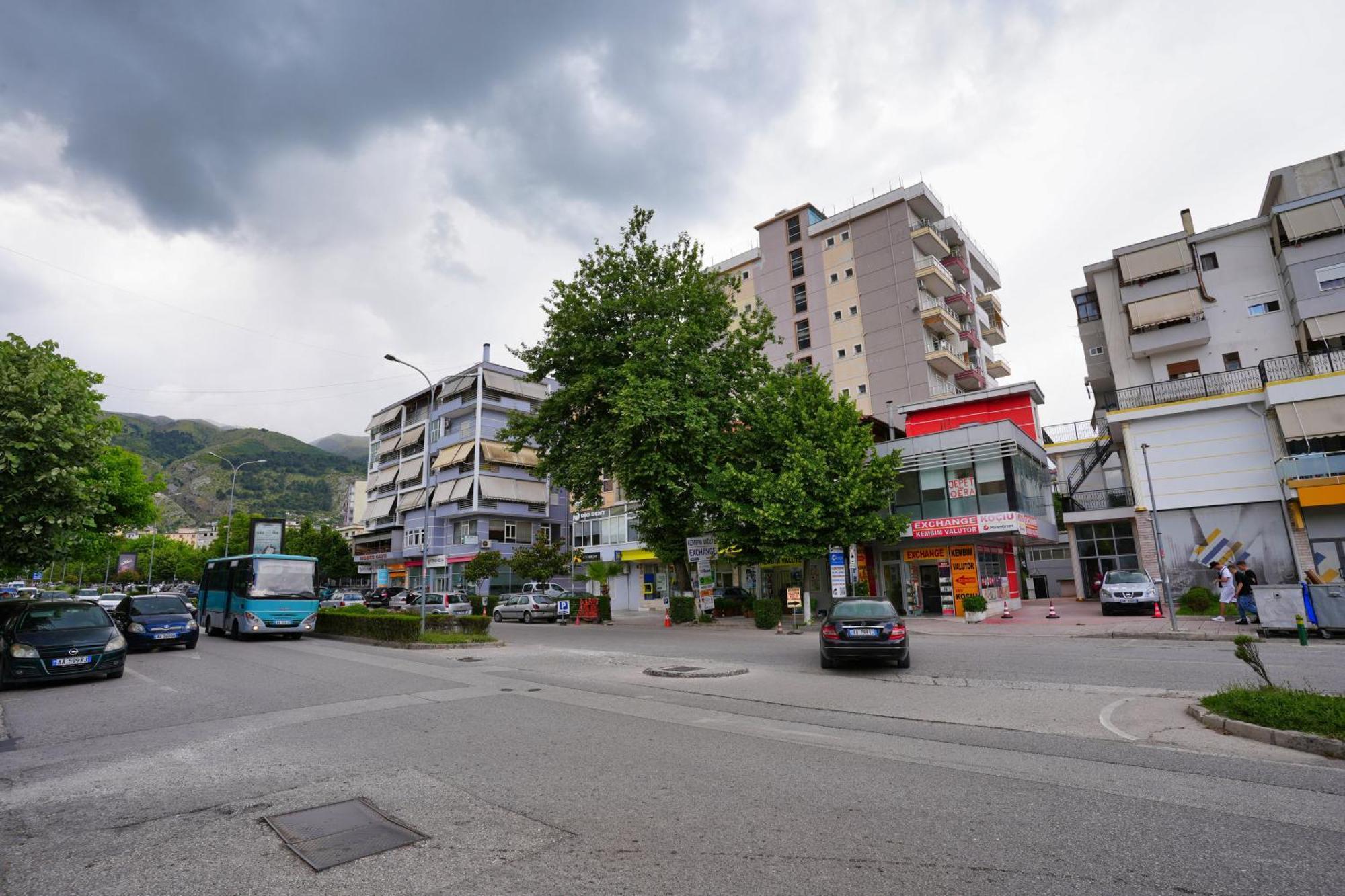 “Apheartment Gjirokastra” Apartman Kültér fotó