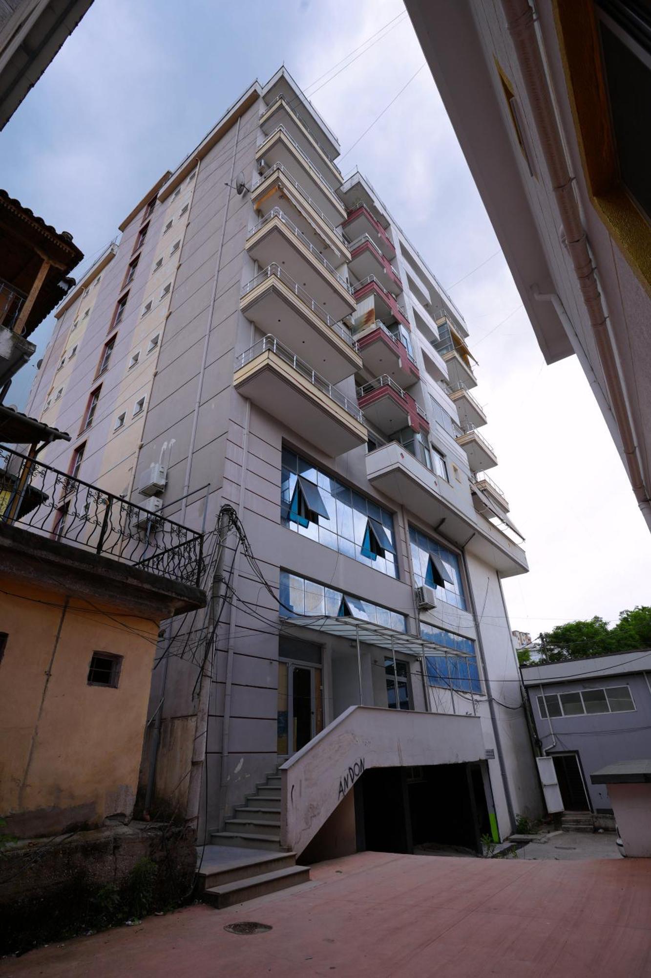 “Apheartment Gjirokastra” Apartman Kültér fotó